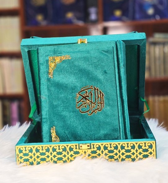 64 Quran Majeed Premium Quran Gift